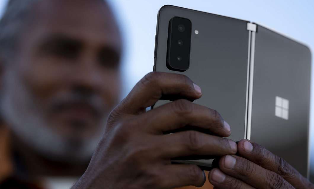 Microsoft Surface Duo 2