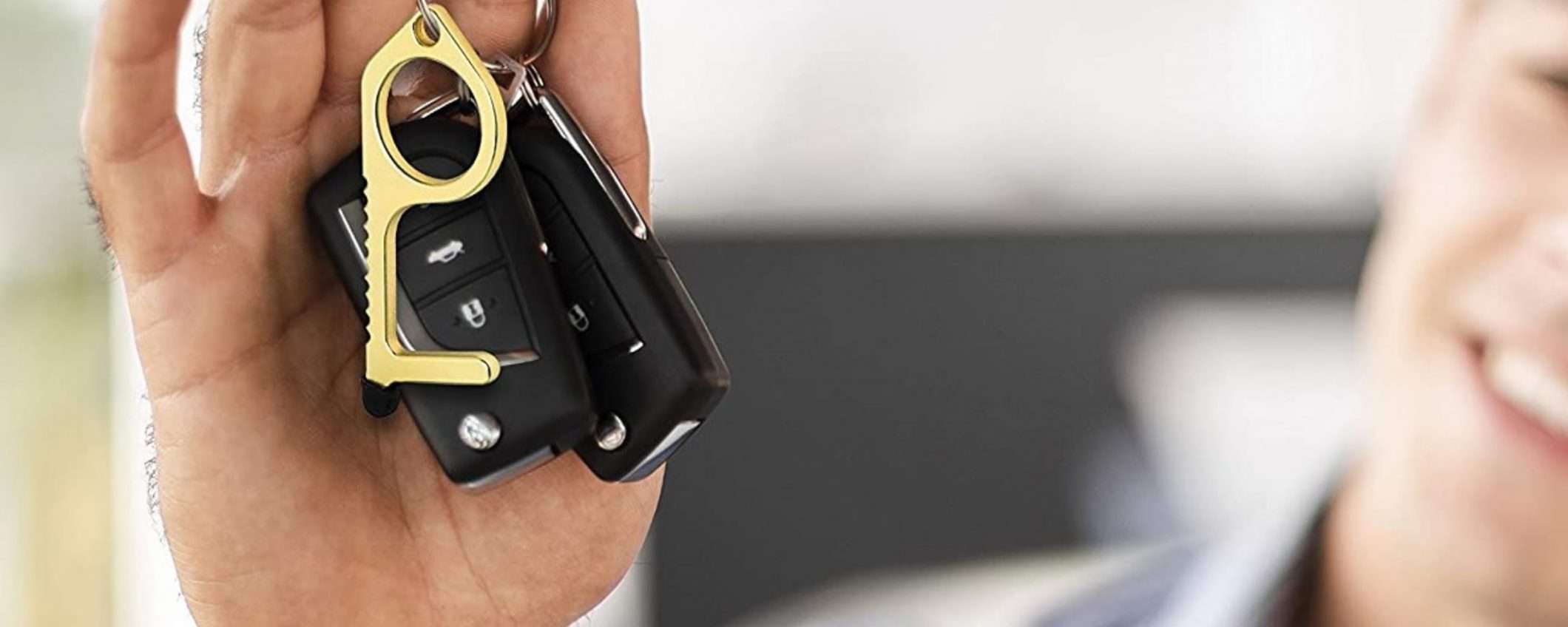 Con questo gadget apri qualsiasi porta: ADDIO virus e batteri