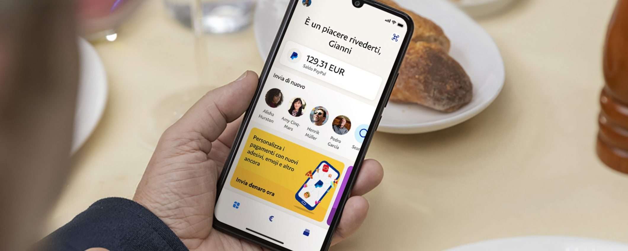 PayPal, ecco la nuova app: pagamenti e messaggistica