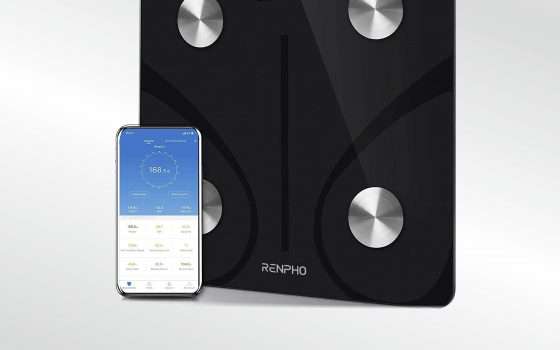 Apri l'app e sfila le calze: è la bilancia del momento