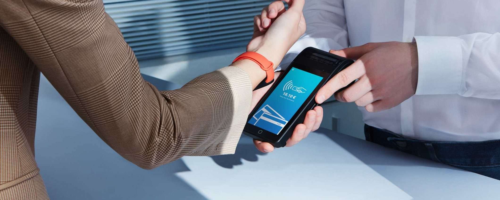 Xiaomi Mi Smart Band 6 NFC: pagamenti con YAP
