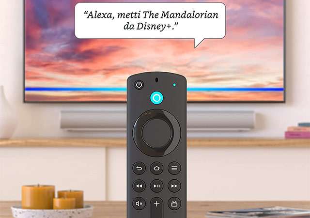 Il telecomando con Alexa della gamma Amazon Fire TV Stick