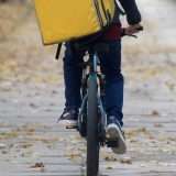 Torino, i rider vincono la causa contro Uber Eats