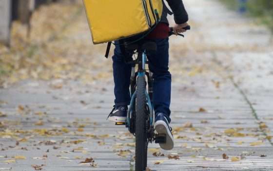 Torino, i rider vincono la causa contro Uber Eats
