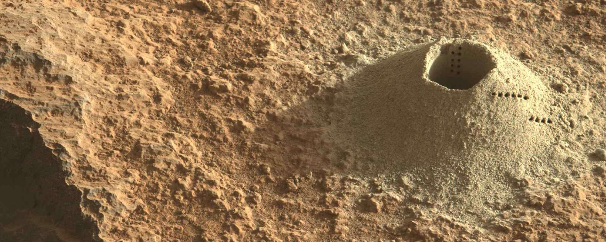 Perseverance raccoglie il quinto campione di roccia