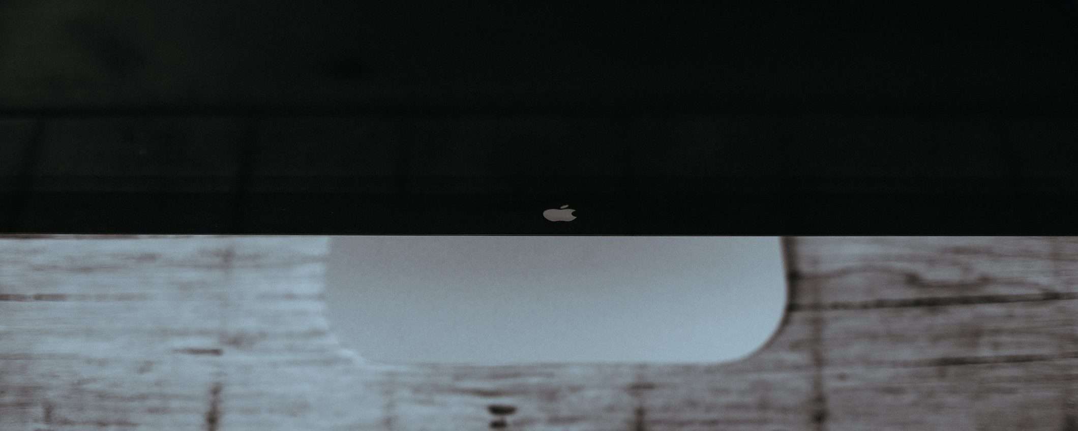 Apple: display mini-LED da 27