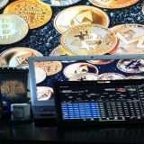 Bitcoin: da 600 a 45mila dollari in 5 anni, ecco perché piace a giovani