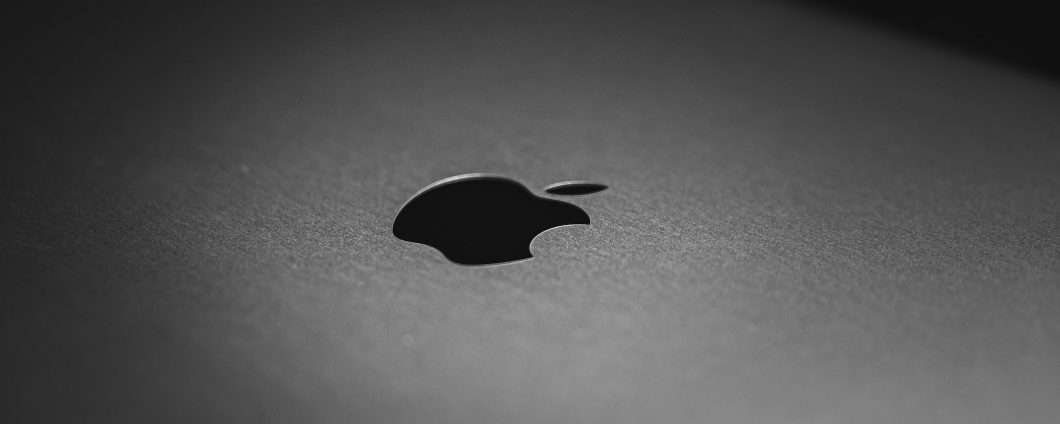 Apple: in cantiere un ibrido pieghevole e touch