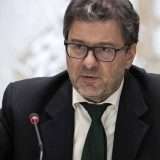 KKR, TIM, il Governo e l'ipotesi Golden Power