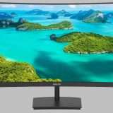 Philips 241E1SC: il monitor adatto a tutto, a meno di 130 euro