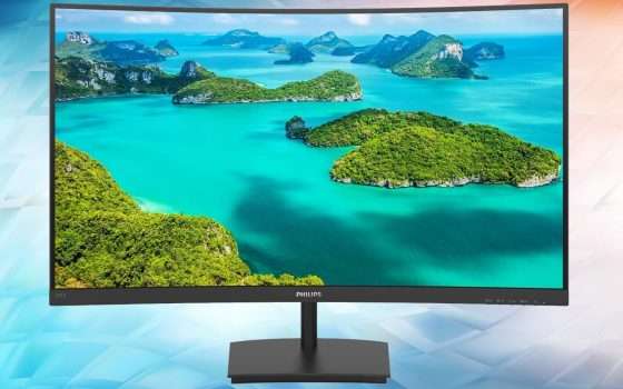Philips 241E1SC: il monitor per tutto ad un prezzo incredibile