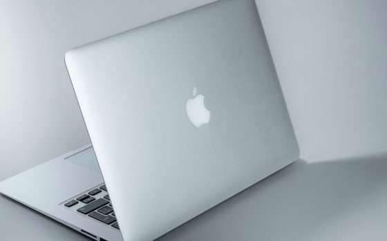 Apple: l'ultimo MacBook Pro con masterizzatore è obsoleto