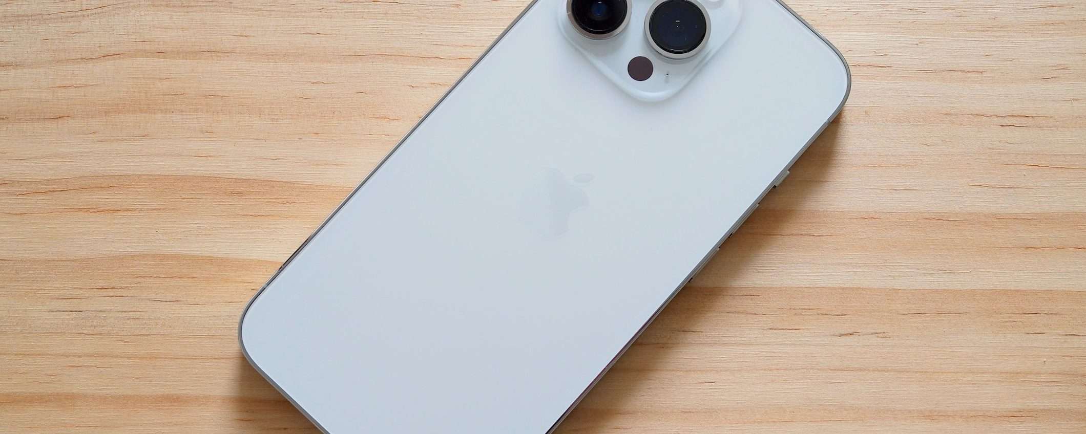 iPhone 14 Pro: spunta il design ufficiale del display