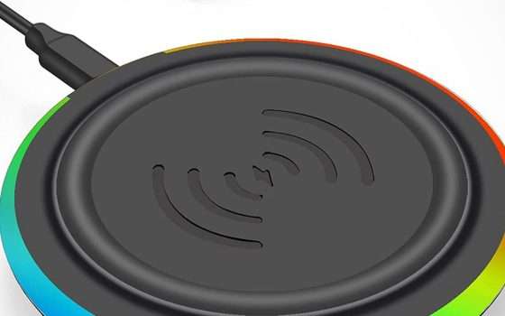 Caricatore wireless con luce LED in offerta lampo