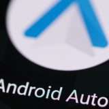 Android Auto, ora verifica la qualità del cavo USB