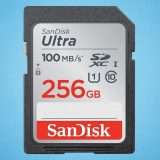 Scheda SD da 256 GB: più spazio per foto e video in super sconto