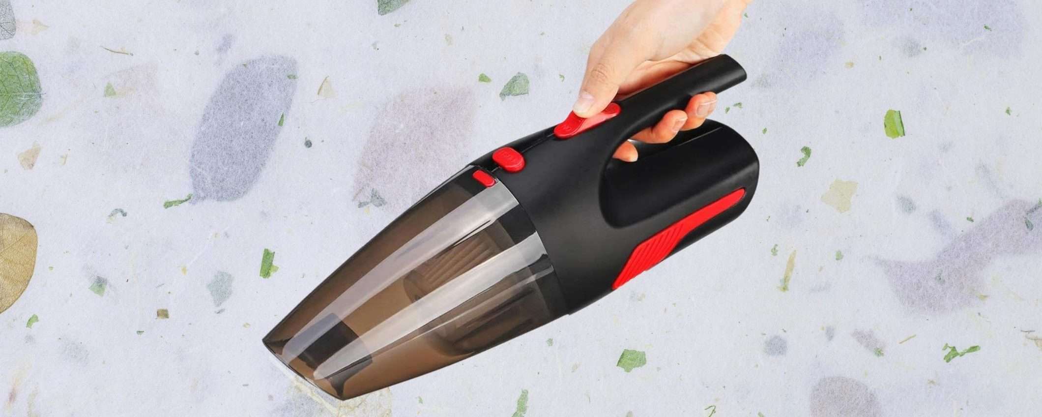 Svendita su Amazon: il mini aspirapolvere SENZA fili al minimo