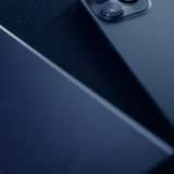 Mercato smartphone: vendite record di device premium