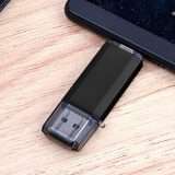 Doppia interfaccia Type-A e Type-C per 128GB sempre a portata di mano