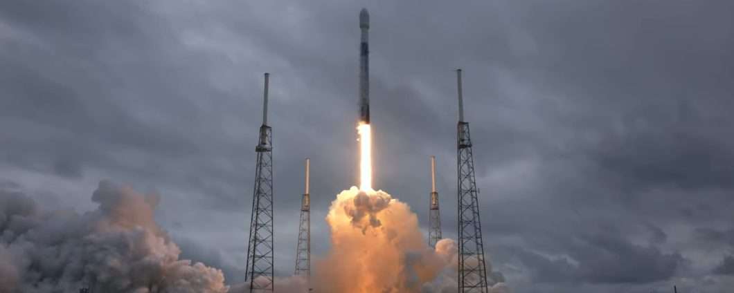 Missione Transporter-4: SpaceX lancia 40 satelliti