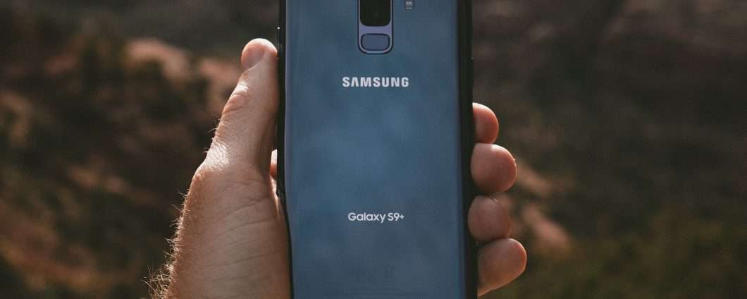 Galaxy S9: Samsung dice stop agli aggiornamenti
