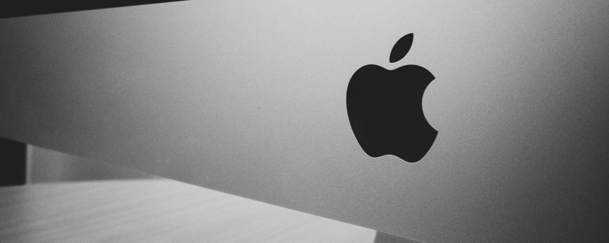 Apple: nuova lock screen su iOS 16 e altre novità