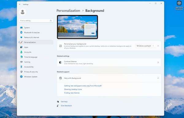 Windows 11 Spotlight desktop