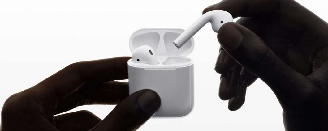 Apple AirPods a un prezzo da sogno su Amazon, ma ancora per poco