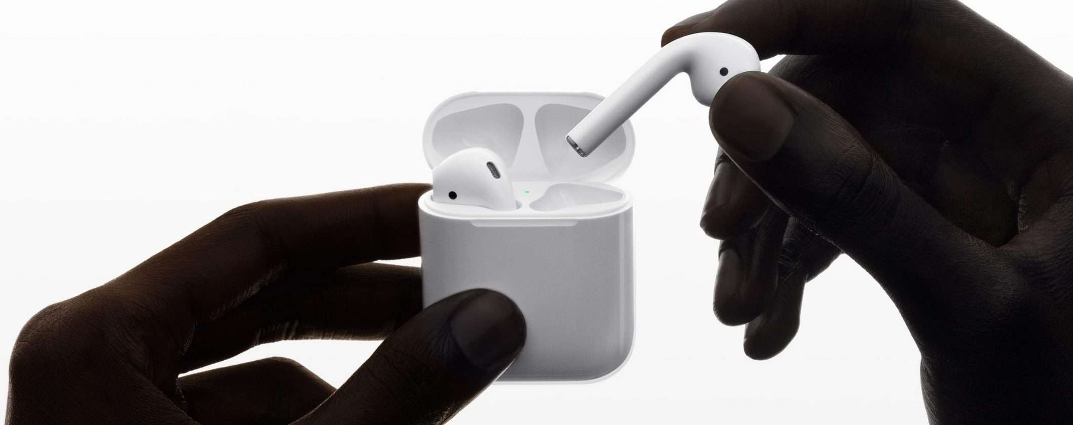 Apple AirPods a un prezzo da sogno su Amazon, ma ancora per poco