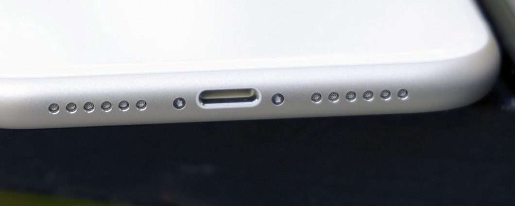 iPhone con USB-C e Lightning insieme: come?