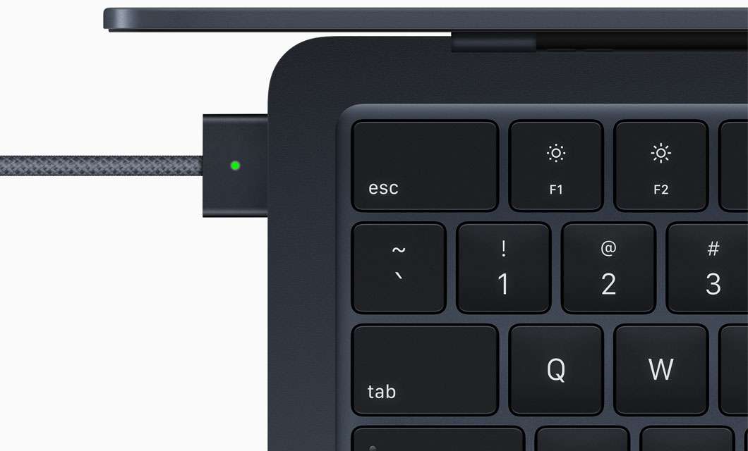 MacBook Air (2022) con Apple M2