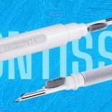 Auricolari sporchi? Il gadget che ti serve a pulirli è questo (9€)