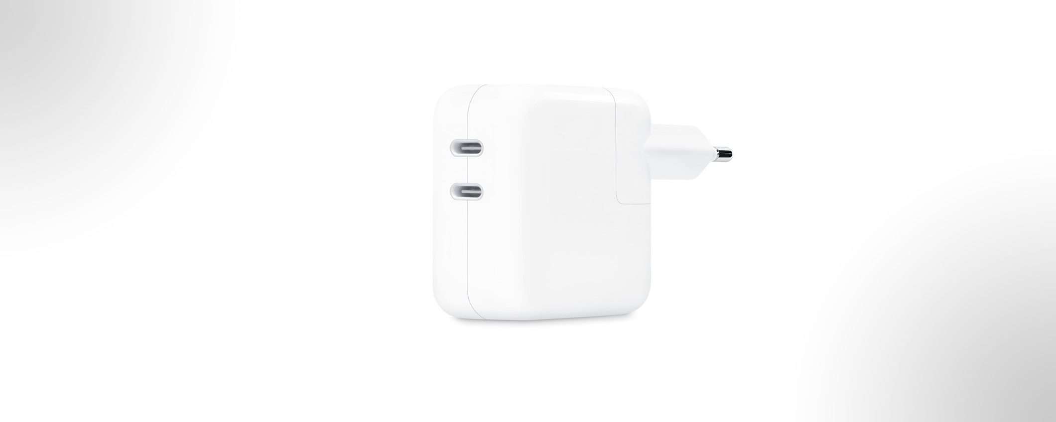 Apple: nuovi caricabatterie con due porte USB-C