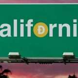 Dogecoin moneta legale in California: nuovo concorrente di Bitcoin
