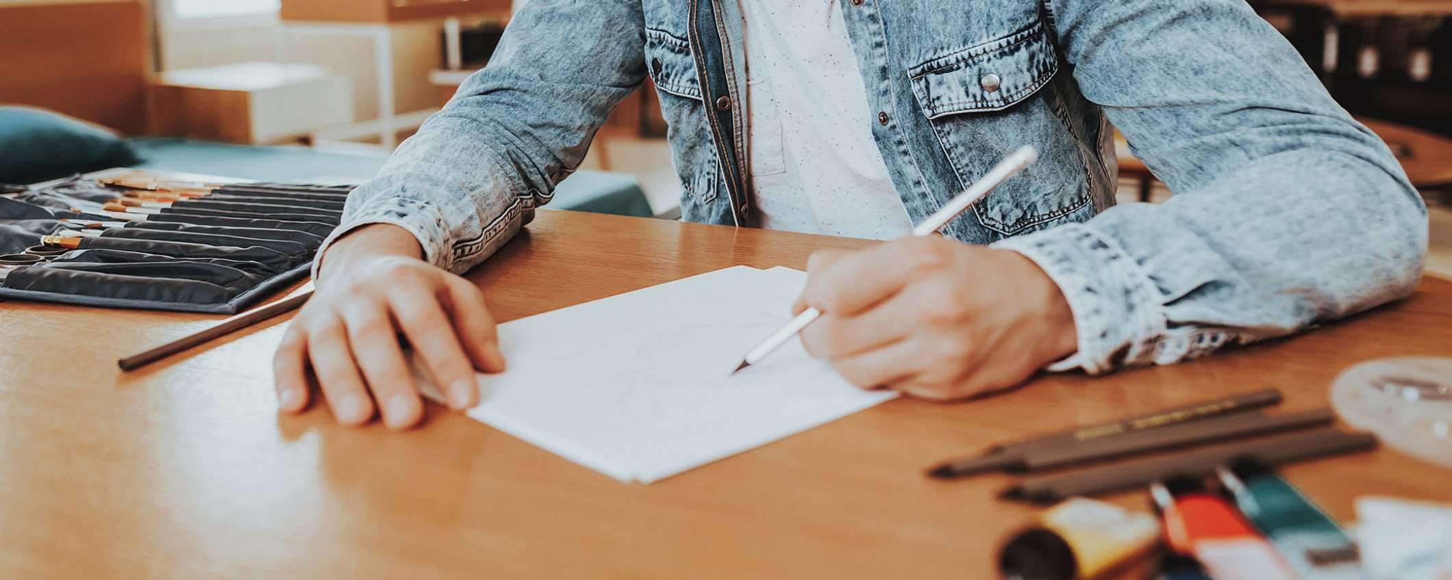 Domestika, risparmia il 58% sull'acquisto di 4 corsi