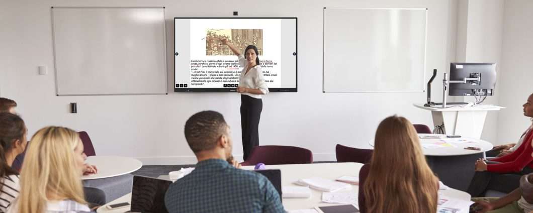 Scena NT: la digital board che rivoluziona scuola, sale riunioni e PA