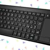 Tastiera 2 in 1, non solo wireless ma con trackpad annesso (17€)