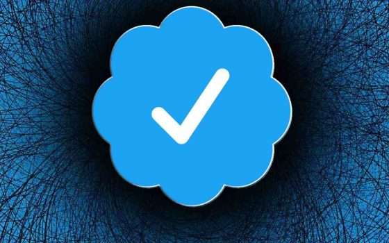 T2 offre un badge blu gratis a tutti e sfida Twitter