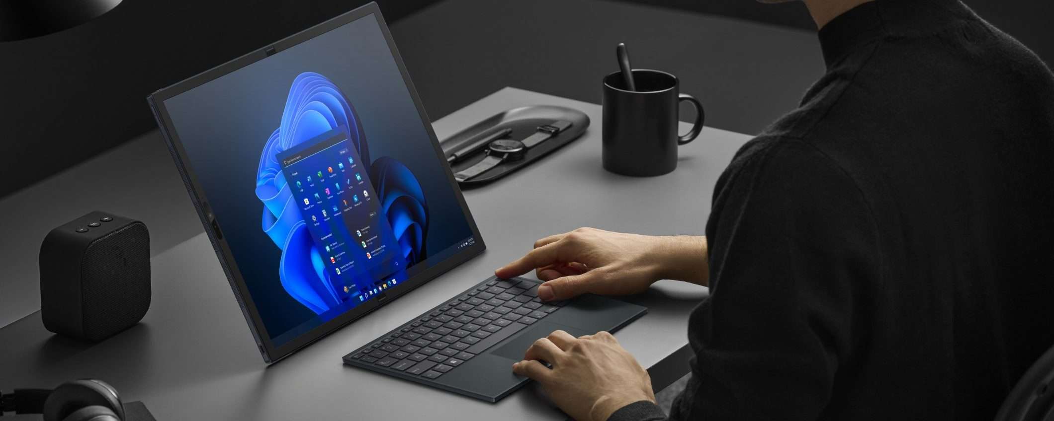 IFA 2022: ASUS annuncia Zenbook 17 Fold OLED