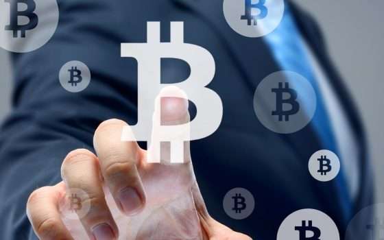 Un'altra banca adotta Bitcoin: è il momento di acquistare la crypto