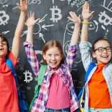 Bitcoin diventa una materia: la crypto potrebbe entrare nelle scuole