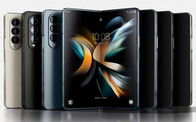 Lo smartphone pieghevole Samsung Galaxy Z Fold4