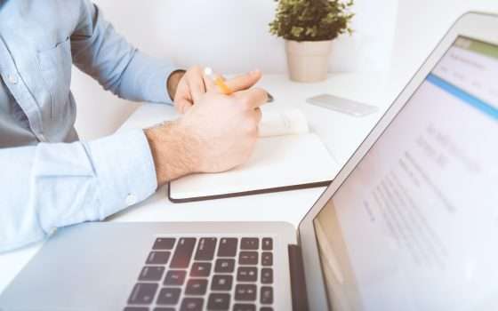 Guida a Come Aprire un Conto Corrente sia in Banca che Online