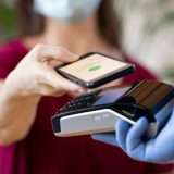 POS Easy di Axerve: la soluzione ideale per i commercianti ambulanti