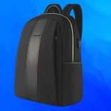 Zaino impermeabile per PC in offerta su Amazon: solo 16 euro