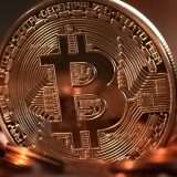 Bitcoin, si apre l'era degli ETF: la SEC approva (ma disapprova)