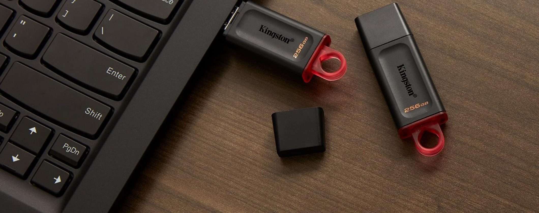Chiavetta USB Kingston 128GB: tanta capienza e super RISPARMIO