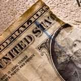 Alcuni analisti sostengono che le criptovalute potrebbero salvarti dalla crisi economica