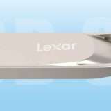 64 GB in tasca: pendrive USB 3 di Lexar a pochi euro