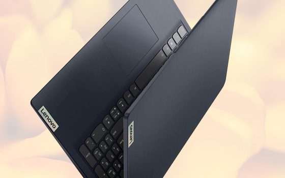 Lenovo IdeaPad 3: laptop a -350€ per il Black Friday